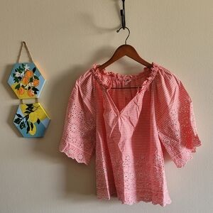 Gap eyelet detailed flowy top Women's size Medium Pink and White